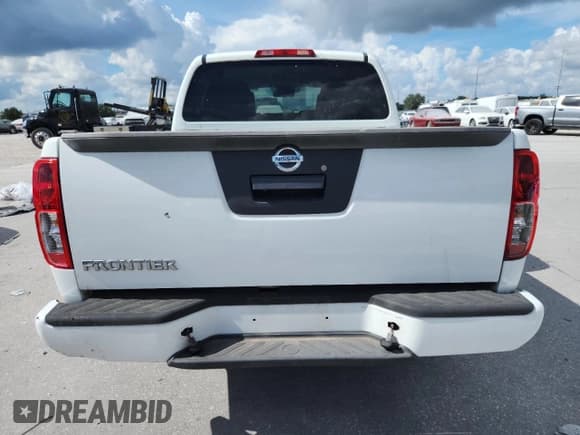 ✅ 2020 Nissan Frontier S • VIN: 1N6ED0EA1LN725073 • Лот: 81779785. Опубликован ранее на Copart с пробегом 119 066 миль. Бесплатный доступ к архиву аукционных продаж из США и подробный отчёт об истории автомобиля на DreamBid. Изображение 6.