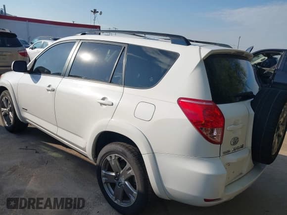 ✅ 2008 Toyota RAV4 Sport • VIN: JTMZK32V985021049 • Lot: 43338022. Listed on IAAI with 176,903 mi. Free auction sales archive from the USA and detailed vehicle history report at DreamBid. Image 3.