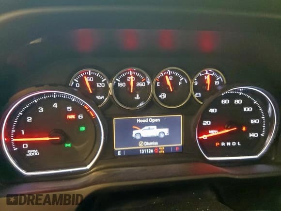 ✅ 2023 Chevrolet Silverado 2500HD LT • VIN: 1GC4YNE79PF125597 • Lot: 85900345. Wystawiony na Copart z przebiegiem 131 126 mil. Bezpłatny archiwum sprzedaży aukcyjnych z USA i szczegółowy raport historii pojazdu na DreamBid. Zdjęcie 9.