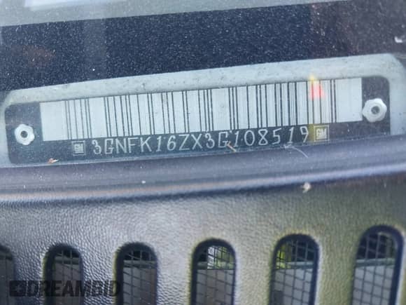 2003 Chevrolet Suburban Z71 с VIN 3GNFK16ZX3G108519, выставлен на аукционе IAAI как лот 43456674 с пробегом 381 576 миль миль и . История ставок и продаж доступна на DreamBid. Изображение 9.