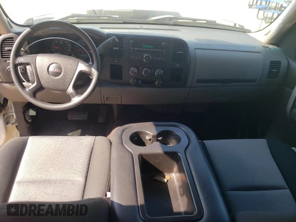 ✅ 2009 GMC Sierra 1500 SL • VIN: 1GTEC19C49Z236756 • Лот: 61423705. Опубликован ранее на Copart с пробегом 145 671 миль. Бесплатный доступ к архиву аукционных продаж из США и подробный отчёт об истории автомобиля на DreamBid. Изображение 8.