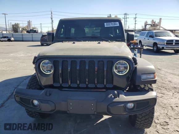 ✅ 2021 Jeep Wrangler Unlimited Freedom • VIN: 1C4HJXDG7MW576977 • Lot: 80878384. Wystawiony na Copart z przebiegiem 19 793 mil. Bezpłatny archiwum sprzedaży aukcyjnych z USA i szczegółowy raport historii pojazdu na DreamBid. Zdjęcie 5.