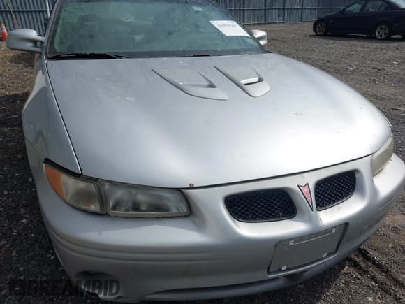 ✅ 2000 Pontiac Grand Prix GTP • VIN: 1G2WR1215YF236832 • Лот: 41910163. Опубликован ранее на IAAI с пробегом 124 533 миль. Бесплатный доступ к архиву аукционных продаж из США и подробный отчёт об истории автомобиля на DreamBid. Изображение 6.