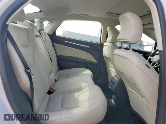 ✅ 2018 Ford Fusion Titanium • VIN: 3FA6P0SU6JR136341 • Lot: 91247885. Listed on Copart with 109,466 mi. Free auction sales archive from the USA and detailed vehicle history report at DreamBid. Image 10.