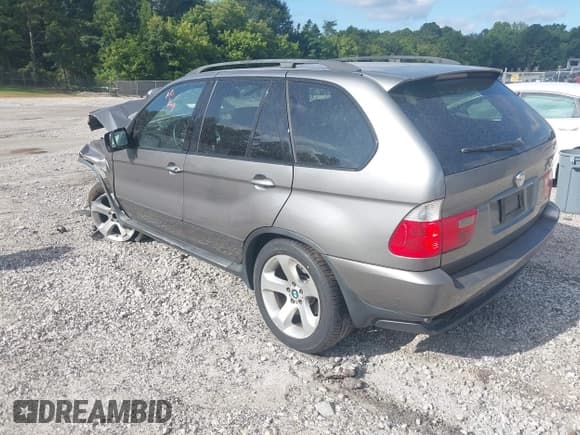 ✅ 2005 BMW X5 4.4i • VIN: 5UXFB53525LV16695 • Лот: 42780498. Опубликован ранее на IAAI с пробегом 160 569 миль. Бесплатный доступ к архиву аукционных продаж из США и подробный отчёт об истории автомобиля на DreamBid. Изображение 3.