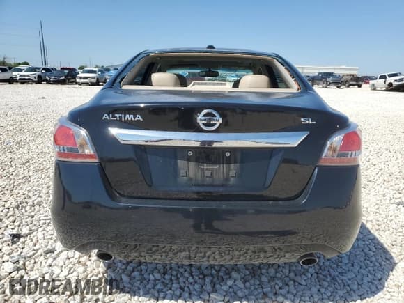 ✅ 2015 Nissan Altima SL • VIN: 1N4AL3AP0FN879171 • Lot: 52109595. Listed on Copart with 135,995 mi. Free auction sales archive from the USA and detailed vehicle history report at DreamBid. Image 6.