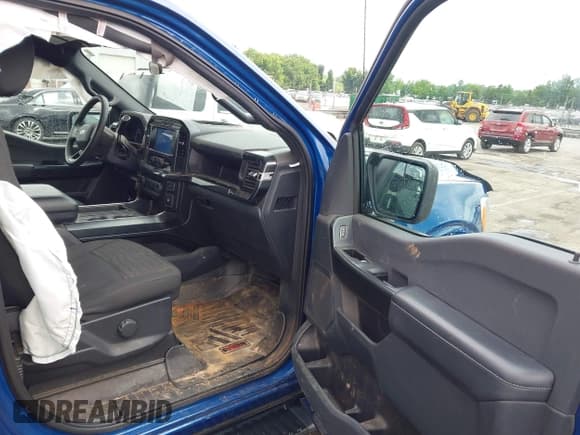 ✅ 2022 Ford F-150 XL • VIN: 1FTEW1EP2NKD17385 • Лот: 42378513. Опубликован ранее на IAAI с пробегом 51 543 миль. Бесплатный доступ к архиву аукционных продаж из США и подробный отчёт об истории автомобиля на DreamBid. Изображение 5.