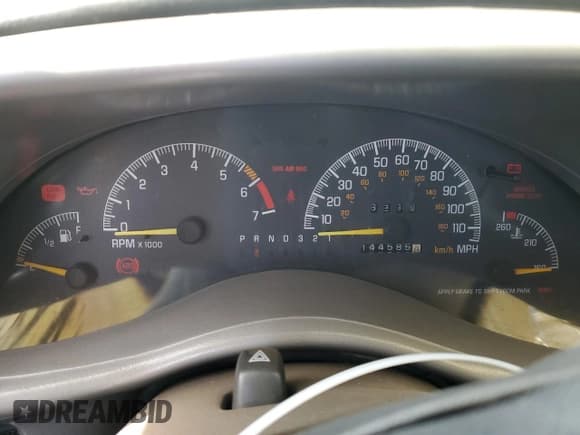 ✅ 2001 Pontiac Grand Prix GTP • VIN: 1G2WR12131F213703 • Лот: 82288354. Опубликован ранее на Copart с пробегом 144 585 миль. Бесплатный доступ к архиву аукционных продаж из США и подробный отчёт об истории автомобиля на DreamBid. Изображение 9.