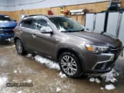 ✅ 2018 Mitsubishi Outlander SEL • VIN: JA4AP4AW1JZ009114 • Лот: 42558865. Опубликован ранее на Copart с пробегом 105 044 миль. Бесплатный доступ к архиву аукционных продаж из США и подробный отчёт об истории автомобиля на DreamBid. Изображение 4.