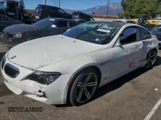 ✅ 2010 BMW M6 • VIN: WBSEH9C52ACY25220 • Lot: 80767324. Wystawiony na Copart z przebiegiem Nie podano. Bezpłatny archiwum sprzedaży aukcyjnych z USA i szczegółowy raport historii pojazdu na DreamBid. Zdjęcie 1.