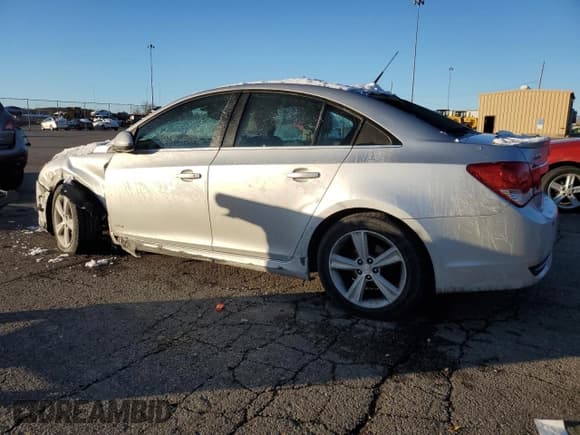✅ 2014 Chevrolet Cruze 2LT • VIN: 1G1PE5SB1E7289361 • Lot: 92228385. Listed on Copart with 174,272 mi. Free auction sales archive from the USA and detailed vehicle history report at DreamBid. Image 2.