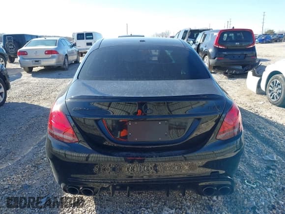 ✅ 2019 Mercedes-Benz C 43 AMG • VIN: 55SWF6EB1KU285333 • Lot: 41585655. Wystawiony na IAAI z przebiegiem 61 180 mil. Bezpłatny archiwum sprzedaży aukcyjnych z USA i szczegółowy raport historii pojazdu na DreamBid. Zdjęcie 16.