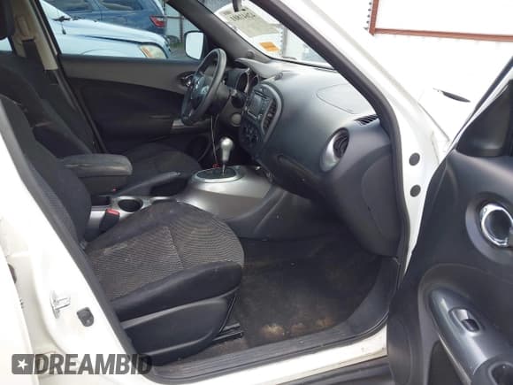 ✅ 2016 Nissan Juke SL • VIN: JN8AF5MR7GT601203 • Lot: 42641801. Listed on IAAI with 172,887 mi. Free auction sales archive from the USA and detailed vehicle history report at DreamBid. Image 5.