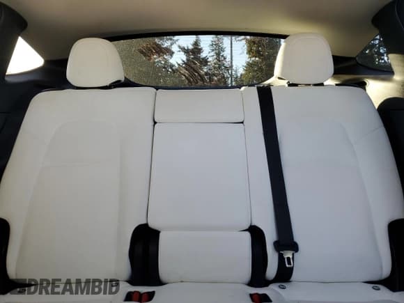 ✅ 2021 Tesla Model Y Long Range • VIN: 5YJYGDEE3MF138780 • Lot: 86301435. Wystawiony na Copart z przebiegiem 90 323 mil. Bezpłatny archiwum sprzedaży aukcyjnych z USA i szczegółowy raport historii pojazdu na DreamBid. Zdjęcie 10.