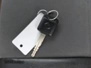 ✅ 2018 Nissan NV200 SV • VIN: 3N6CM0KN3JK693681 • Lot: 42367555. Wystawiony na IAAI z przebiegiem 122 527 mil. Bezpłatny archiwum sprzedaży aukcyjnych z USA i szczegółowy raport historii pojazdu na DreamBid. Zdjęcie 11.