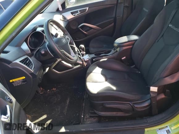 ✅ 2012 Hyundai Veloster w/Red Int • VIN: KMHTC6AD5CU020813 • Lot: 80635344. Wystawiony na Copart z przebiegiem 133 415 mil. Bezpłatny archiwum sprzedaży aukcyjnych z USA i szczegółowy raport historii pojazdu na DreamBid. Zdjęcie 7.