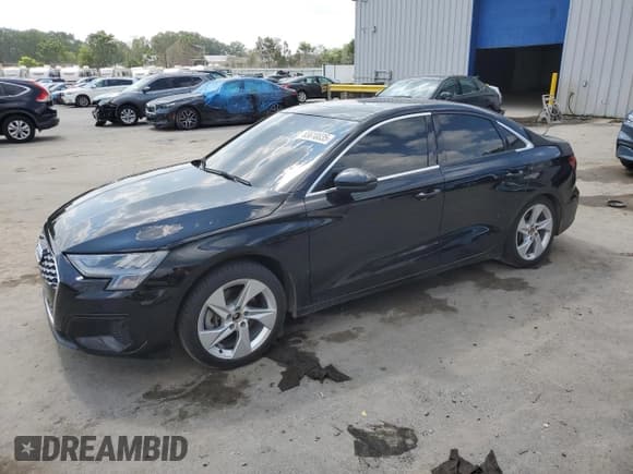 ✅ 2022 Audi A3 Premium • VIN: WAUAUDGY5NA040780 • Lot: 65610035. Wystawiony na Copart z przebiegiem 73 534 mil. Bezpłatny archiwum sprzedaży aukcyjnych z USA i szczegółowy raport historii pojazdu na DreamBid. Zdjęcie 1.