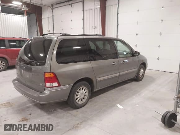 ✅ 2000 Ford Windstar SE • VIN: 2FMZA5244YBB92076 • Лот: 43900549. Опубликован ранее на IAAI с пробегом 168 199 миль. Бесплатный доступ к архиву аукционных продаж из США и подробный отчёт об истории автомобиля на DreamBid. Изображение 4.