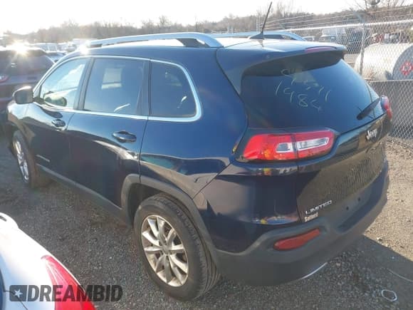 ✅ 2016 Jeep Cherokee Limited • VIN: 1C4PJMDB0GW151409 • Lot: 43711984. Wystawiony na IAAI z przebiegiem 227 545 mil. Bezpłatny archiwum sprzedaży aukcyjnych z USA i szczegółowy raport historii pojazdu na DreamBid. Zdjęcie 3.