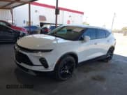 ✅ 2023 Chevrolet Blazer LT • VIN: 3GNKBCR41PS181064 • Lot: 42904641. Listed on IAAI with 26,617 mi. Free auction sales archive from the USA and detailed vehicle history report at DreamBid. Image 2.