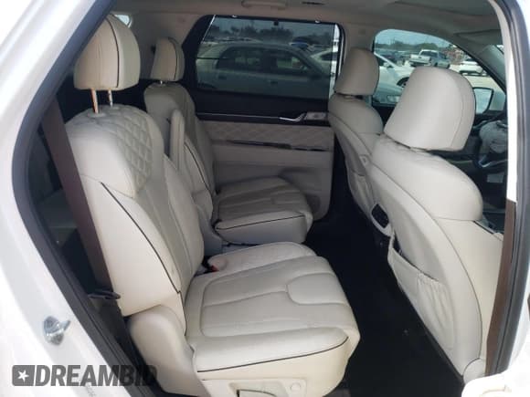 ✅ 2020 Hyundai Palisade Limited • VIN: KM8R54HE0LU142888 • Лот: 84037774. Опубликован ранее на Copart с пробегом 35 606 миль. Бесплатный доступ к архиву аукционных продаж из США и подробный отчёт об истории автомобиля на DreamBid. Изображение 11.