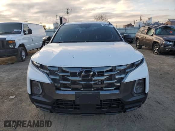 2024 Hyundai Santa Cruz XRT z VIN 5NTJDDAF9RH078295, wystawiony jako Copart lot #82449224 z przebiegiem 9 737 mil mil oraz Szkoda całkowita • Salvage title. Historia ofert i sprzedaży dostępna na DreamBid. Obrazek 5.