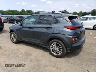 2020 Hyundai Kona SEL z VIN KM8K2CAA5LU464275, wystawiony jako Copart lot #59198593 z przebiegiem 42 324 mil mil oraz . Historia ofert i sprzedaży dostępna na DreamBid. Obrazek 2.