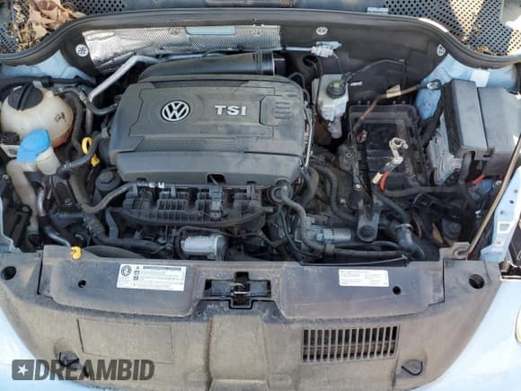 ✅ 2016 Volkswagen Beetle 2.0T R-Line SE • VIN: 3VWVT7AT0GM602898 • Lot: 84384365. Listed on Copart with 102,087 mi. Free auction sales archive from the USA and detailed vehicle history report at DreamBid. Image 11.