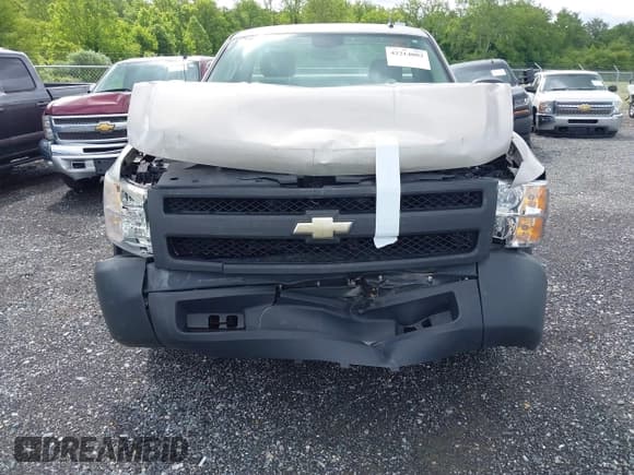✅ 2007 Chevrolet Silverado 1500 Work Truck • VIN: 1GCEC14C57E548063 • Лот: 42214003. Опубликован ранее на IAAI с пробегом 130 658 миль. Бесплатный доступ к архиву аукционных продаж из США и подробный отчёт об истории автомобиля на DreamBid. Изображение 6.