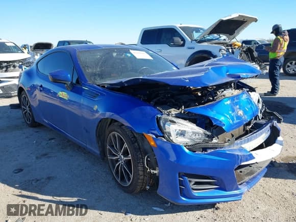 ✅ 2020 Subaru BRZ Limited • VIN: JF1ZCAC14L8700365 • Лот: 41419907. Опубликован ранее на IAAI с пробегом 64 854 миль. Бесплатный доступ к архиву аукционных продаж из США и подробный отчёт об истории автомобиля на DreamBid. Изображение 1.