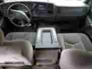 2005 Chevrolet Silverado 2500HD LT с VIN 1GCHK23205F844372, выставлен на аукционе Copart как лот 58010745 с пробегом 247 138 миль миль и Списание • Salvage title. История ставок и продаж доступна на DreamBid. Изображение 8.