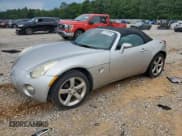 ✅ 2006 Pontiac Solstice • VIN: 1G2MB33B76Y000862 • Лот: 61530095. Опубликован ранее на Copart с пробегом 255 652 миль. Бесплатный доступ к архиву аукционных продаж из США и подробный отчёт об истории автомобиля на DreamBid. Изображение 1.