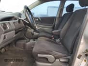 ✅ 2004 Suzuki Aerio SX • VIN: JS2RC61HX45253671 • Лот: 85587754. Опубликован ранее на Copart с пробегом 171 436 миль. Бесплатный доступ к архиву аукционных продаж из США и подробный отчёт об истории автомобиля на DreamBid. Изображение 7.