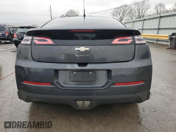 ✅ 2014 Chevrolet Volt • VIN: 1G1RA6E45EU127015 • Lot: 85068234. Wystawiony na Copart z przebiegiem 167 118 mil. Bezpłatny archiwum sprzedaży aukcyjnych z USA i szczegółowy raport historii pojazdu na DreamBid. Zdjęcie 6.