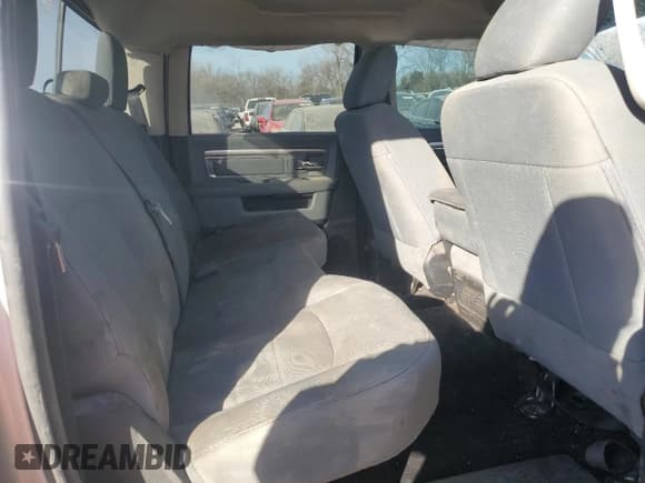 ✅ 2017 Ram 2500 SLT • VIN: 3C6UR5DL2HG620355 • Lot: 83777494. Listed on Copart with Not provided. Free auction sales archive from the USA and detailed vehicle history report at DreamBid. Image 11.