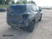 ✅ 2022 Jeep Renegade Latitude • VIN: ZACNJDB14NPN69139 • Lot: 42837146. Wystawiony na IAAI z przebiegiem 37 716 mil. Bezpłatny archiwum sprzedaży aukcyjnych z USA i szczegółowy raport historii pojazdu na DreamBid. Zdjęcie 4.