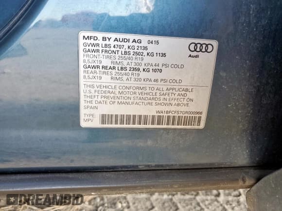 ✅ 2016 Audi Q3 Premium Plus • VIN: WA1BFCFS7GR000966 • Lot: 91257005. Wystawiony na Copart z przebiegiem 189 197 mil. Bezpłatny archiwum sprzedaży aukcyjnych z USA i szczegółowy raport historii pojazdu na DreamBid. Zdjęcie 12.