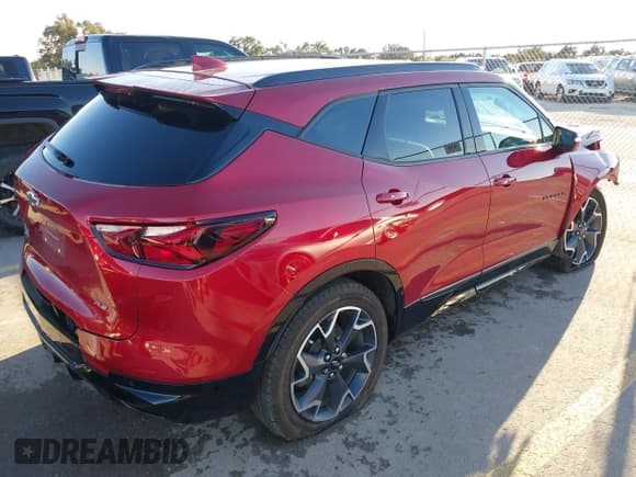 ✅ 2022 Chevrolet Blazer RS • VIN: 3GNKBERS9NS143962 • Lot: 41347308. Listed on IAAI with 18,711 mi. Free auction sales archive from the USA and detailed vehicle history report at DreamBid. Image 4.