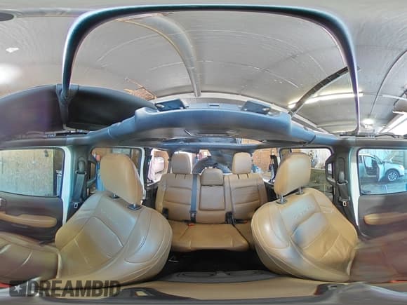 ✅ 2021 Jeep Wrangler Unlimited Sahara • VIN: 1C4HJXEG1MW504915 • Lot: 84751915. Listed on Copart with 48,489 mi. Free auction sales archive from the USA and detailed vehicle history report at DreamBid. Image 16.