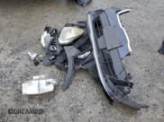 ✅ 2019 Kia Sorento EX • VIN: 5XYPHDA59KG447545 • Lot: 95039635. Wystawiony na Copart z przebiegiem 134 830 mil. Bezpłatny archiwum sprzedaży aukcyjnych z USA i szczegółowy raport historii pojazdu na DreamBid. Zdjęcie 13.