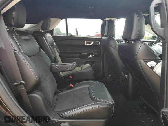 ✅ 2022 Ford Explorer ST • VIN: 1FM5K8GC2NGA42565 • Лот: 63648875. Опубликован ранее на Copart с пробегом 30 075 миль. Бесплатный доступ к архиву аукционных продаж из США и подробный отчёт об истории автомобиля на DreamBid. Изображение 11.