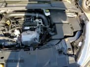 ✅ 2018 Ford Focus SE • VIN: 1FADP3FE6JL307017 • Lot: 87244335. Wystawiony na Copart z przebiegiem 47 272 mil. Bezpłatny archiwum sprzedaży aukcyjnych z USA i szczegółowy raport historii pojazdu na DreamBid. Zdjęcie 13.