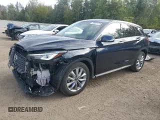 ✅ 2022 Infiniti QX50 Pure • VIN: 3PCAJ5AB9NF106373 • Lot: 81571175. Wystawiony na Copart z przebiegiem 51 530 mil. Bezpłatny archiwum sprzedaży aukcyjnych z USA i szczegółowy raport historii pojazdu na DreamBid. Zdjęcie 1.