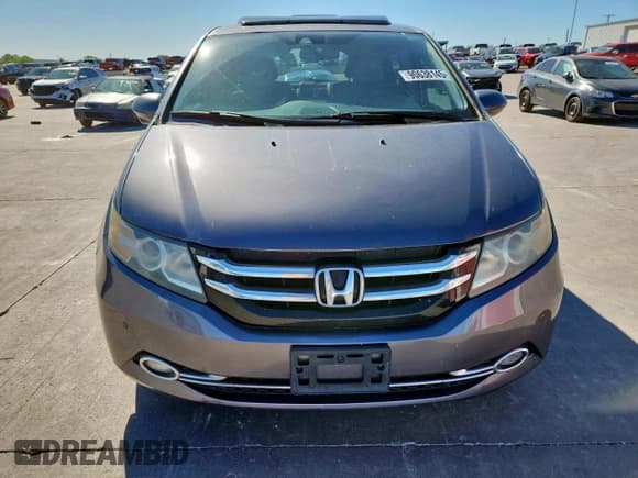 ✅ 2015 Honda Odyssey Touring Elite • VIN: 5FNRL5H92FB009632 • Lot: 90638145. Listed on Copart with 169,872 mi. Free auction sales archive from the USA and detailed vehicle history report at DreamBid. Image 5.