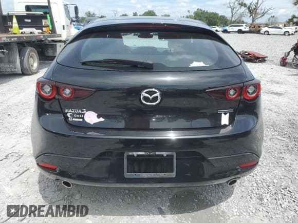 ✅ 2024 Mazda 3 S Preferred • VIN: JM1BPALM6R1719320 • Lot: 71323965. Listed on Copart with 8,837 mi. Free auction sales archive from the USA and detailed vehicle history report at DreamBid. Image 6.