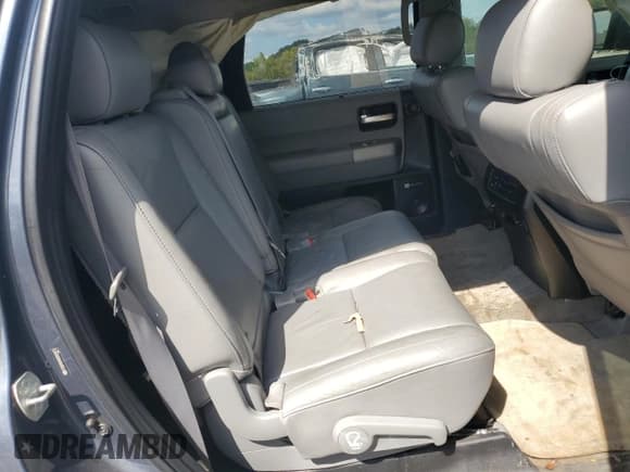 ✅ 2008 Toyota Sequoia Limited • VIN: 5TDBY68A08S001675 • Лот: 83982125. Опубликован ранее на Copart с пробегом 217 903 миль. Бесплатный доступ к архиву аукционных продаж из США и подробный отчёт об истории автомобиля на DreamBid. Изображение 11.