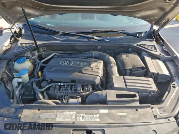 ✅ 2016 Volkswagen Passat SE • VIN: 1VWBS7A35GC013885 • Lot: 96762265. Listed on Copart with 131,936 mi. Free auction sales archive from the USA and detailed vehicle history report at DreamBid. Image 11.