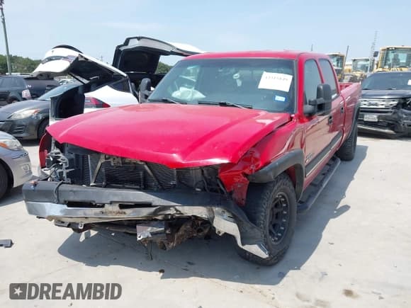 ✅ 2004 Chevrolet Silverado 2500HD LS • VIN: 1GCHC23144F163974 • Лот: 42315849. Опубликован ранее на IAAI с пробегом 273 527 миль. Бесплатный доступ к архиву аукционных продаж из США и подробный отчёт об истории автомобиля на DreamBid. Изображение 2.