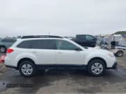 ✅ 2013 Subaru Outback 2.5i • VIN: 4S4BRBAC5D3215912 • Lot: 43780819. Listed on IAAI with 115,489 mi. Free auction sales archive from the USA and detailed vehicle history report at DreamBid. Image 13.