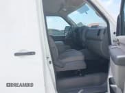 ✅ 2018 Nissan NV Cargo S • VIN: 1N6BF0KY1JN801581 • Лот: 42431982. Опубликован ранее на IAAI с пробегом 247 540 миль. Бесплатный доступ к архиву аукционных продаж из США и подробный отчёт об истории автомобиля на DreamBid. Изображение 18.